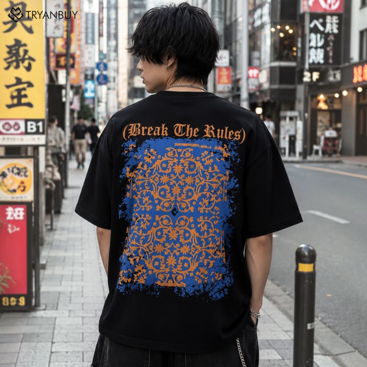 Oversized Graphic T-Shirt – Black Edition